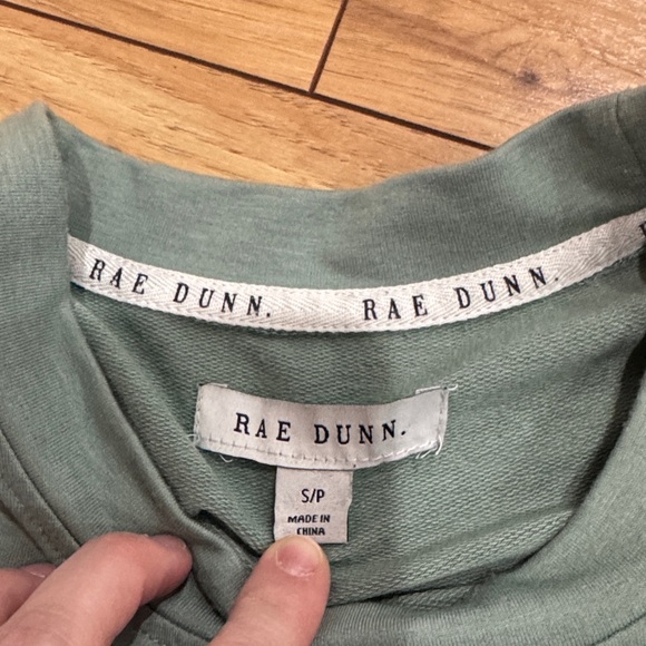 Rae Dunn Be Kind Green Sweater - Picture 4 of 4